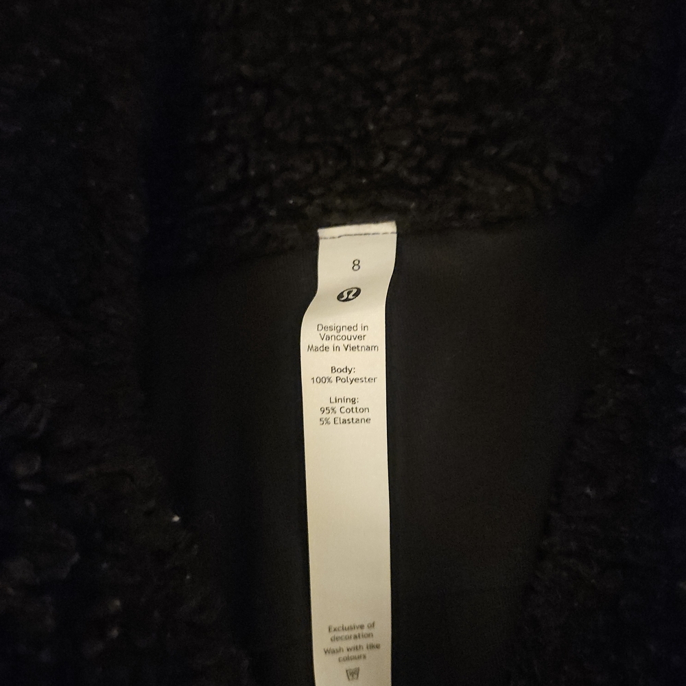 lululemon athletica Black Teddy Jacket - Picture 2 of 2